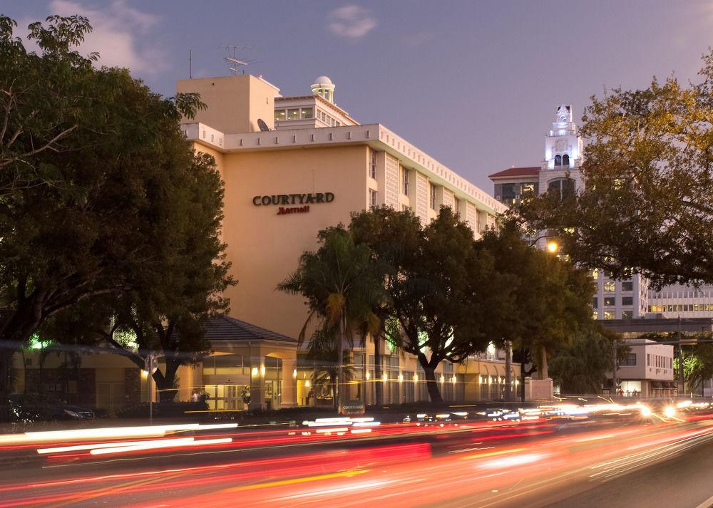 Courtyard Miami Coral Gables Hotell Eksteriør bilde
