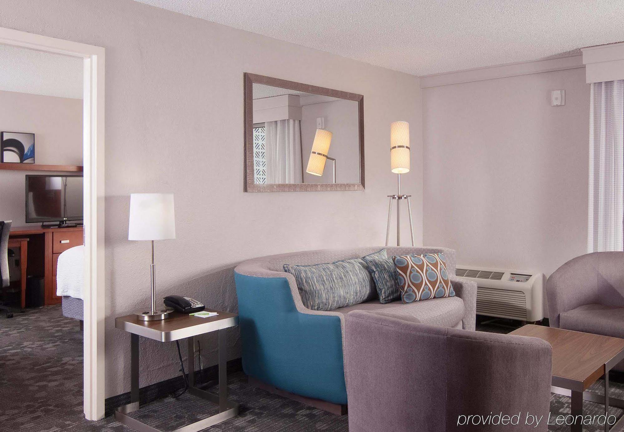 Courtyard Miami Coral Gables Hotell Eksteriør bilde