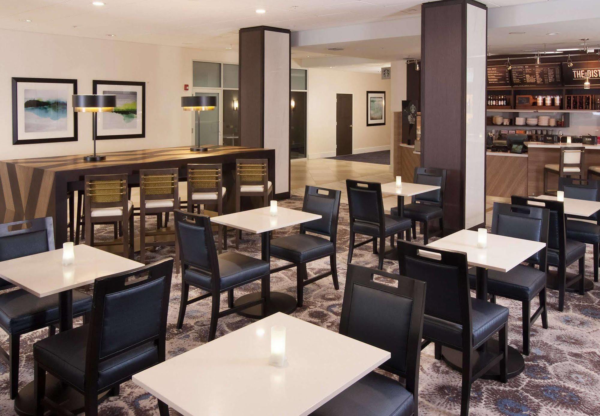 Courtyard Miami Coral Gables Hotell Eksteriør bilde